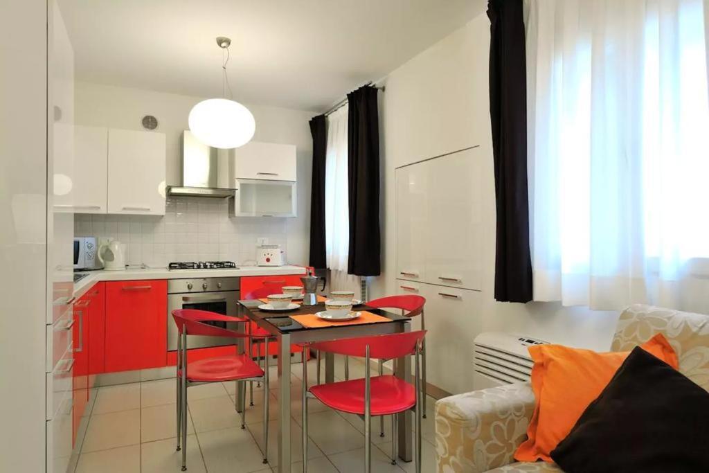 Red House Ai Mori Apartment Venice Exterior photo